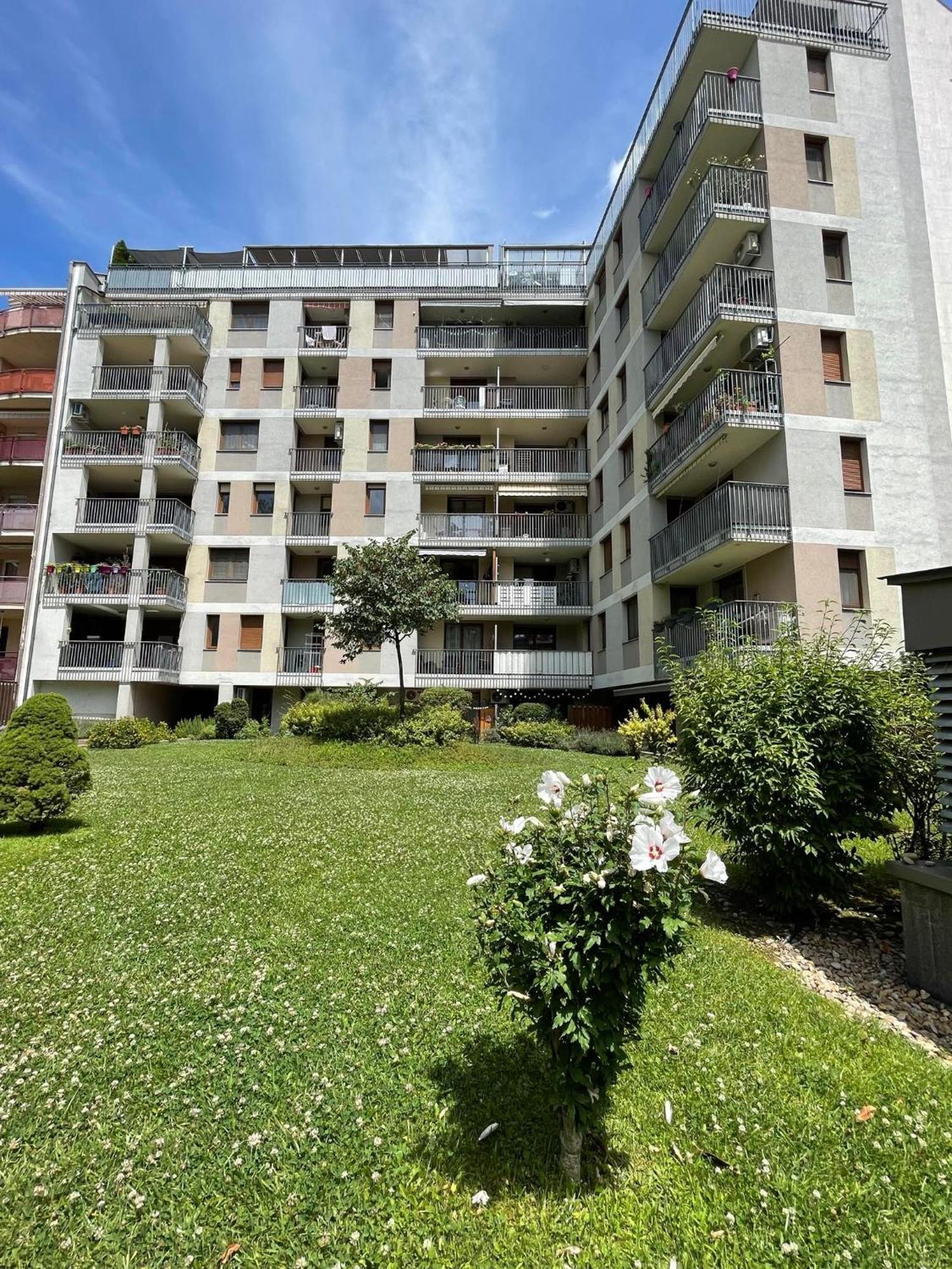 Green City Apartment Budapest - Free Garage, Ac, Balcony, Wi-Fi Εξωτερικό φωτογραφία